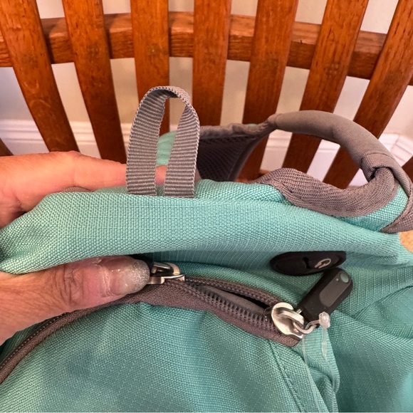 NEW Samsonite Wanber 3 Backpack Turquoise Grey 18โx14โx5.5โ Sling Strap 52โ - Picture 7 of 14